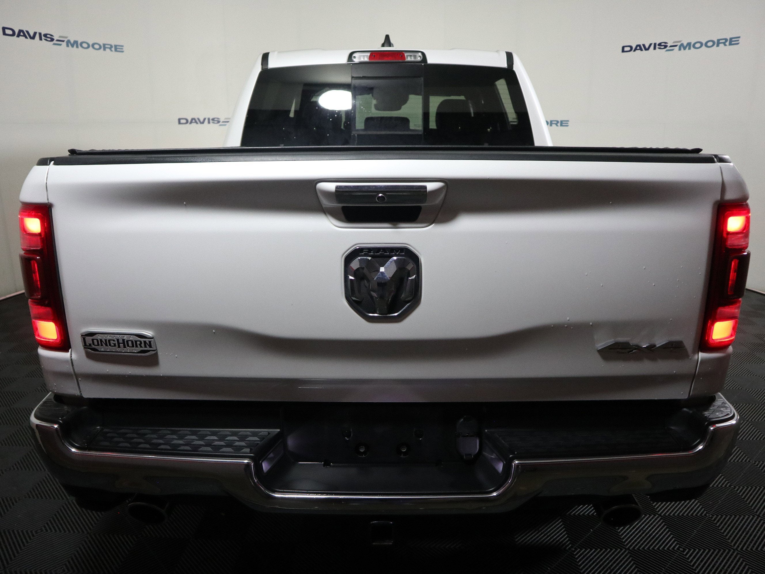 2022 RAM Ram 1500 Pickup Longhorn - Photo 7