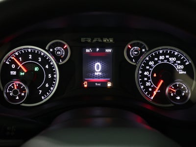 2027 RAM 1500 Express 4x4 Crew Cab