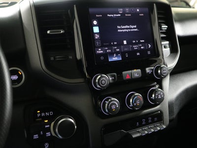 2027 RAM 1500 Express 4x4 Crew Cab