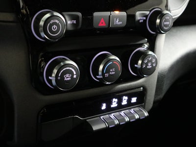 2027 RAM 1500 Express 4x4 Crew Cab