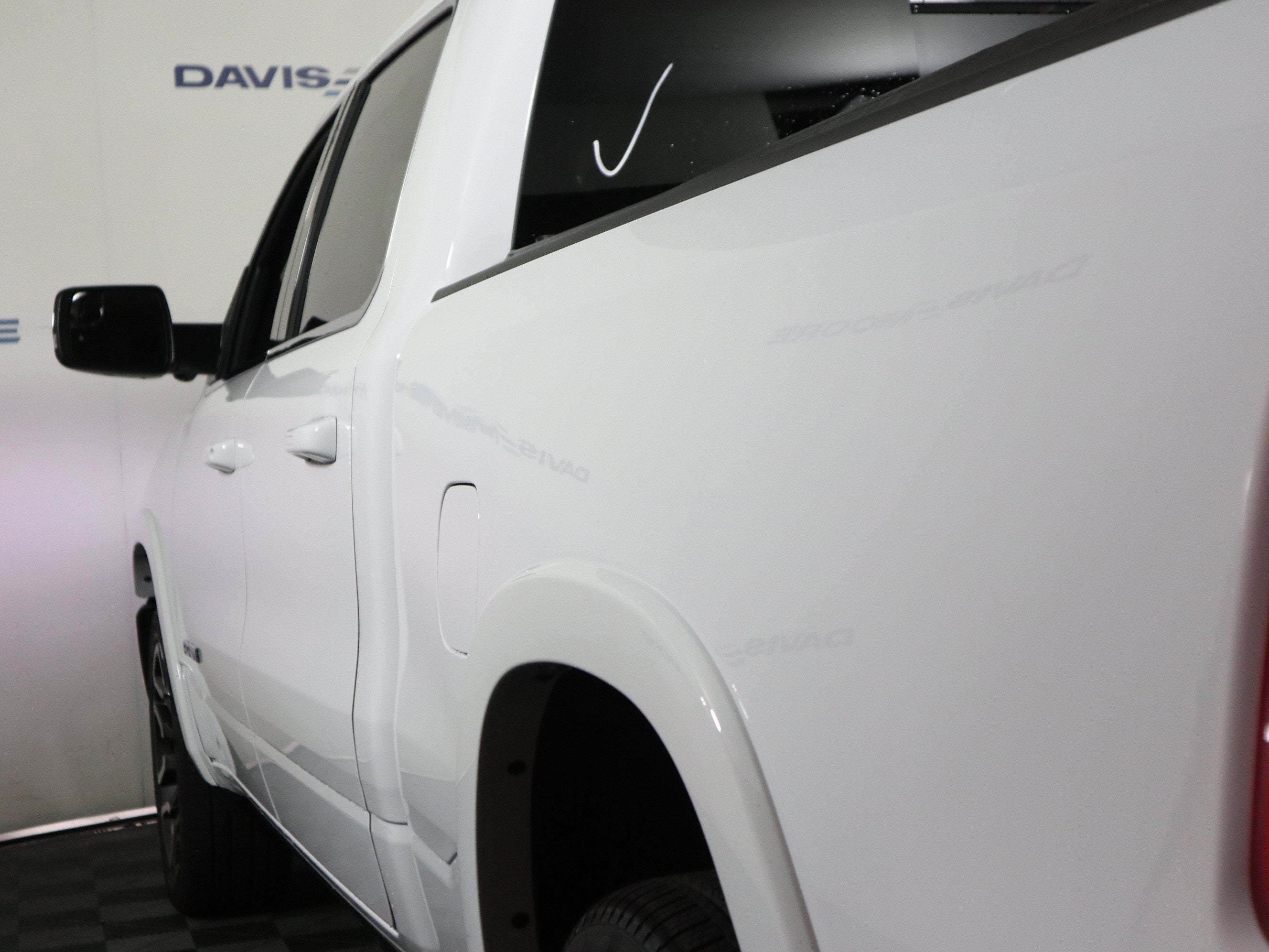 2027 RAM 1500 Longhorn Crew Cab 4x4