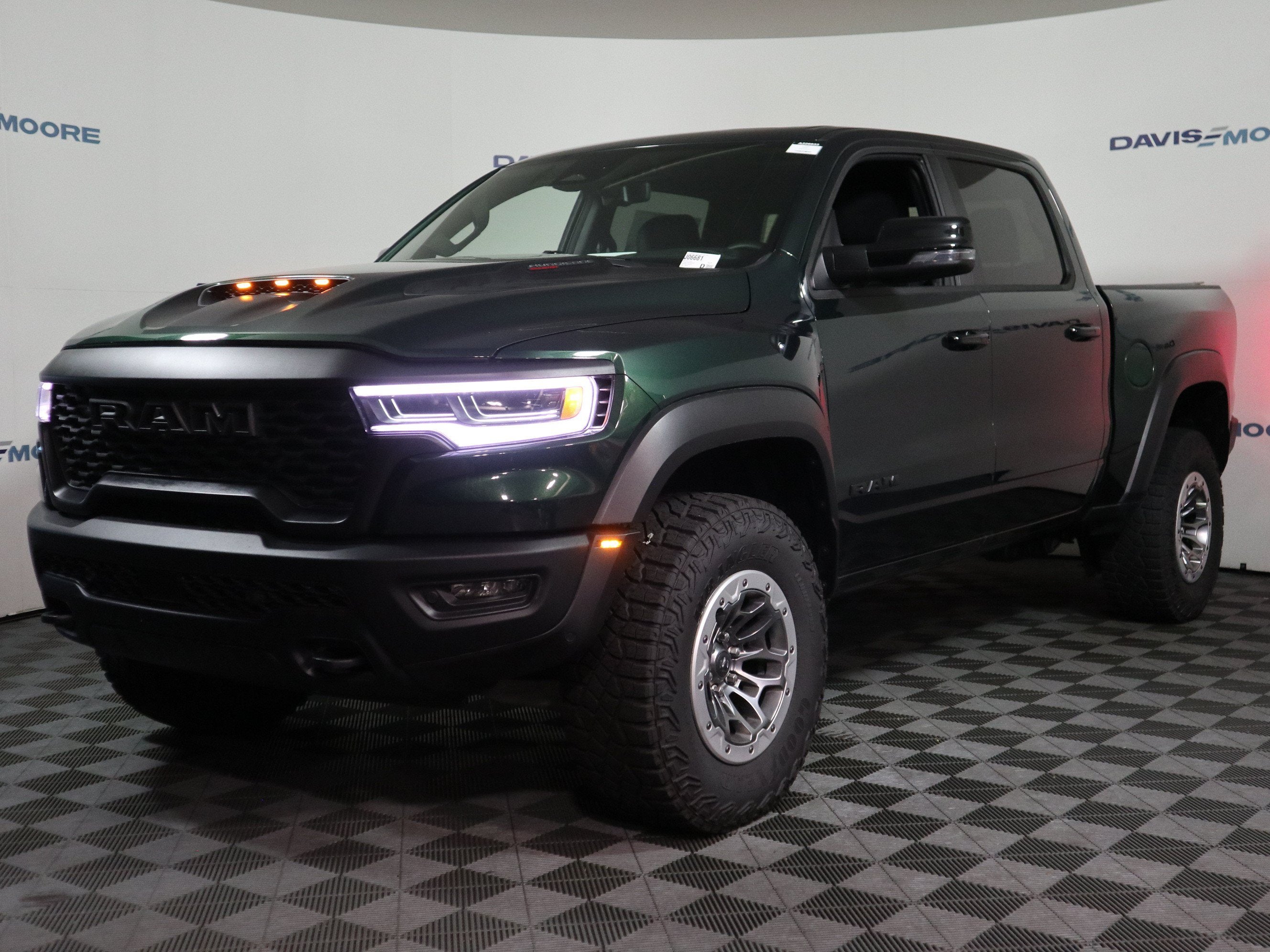 2026 RAM 1500 RHO Crew Cab 4x4