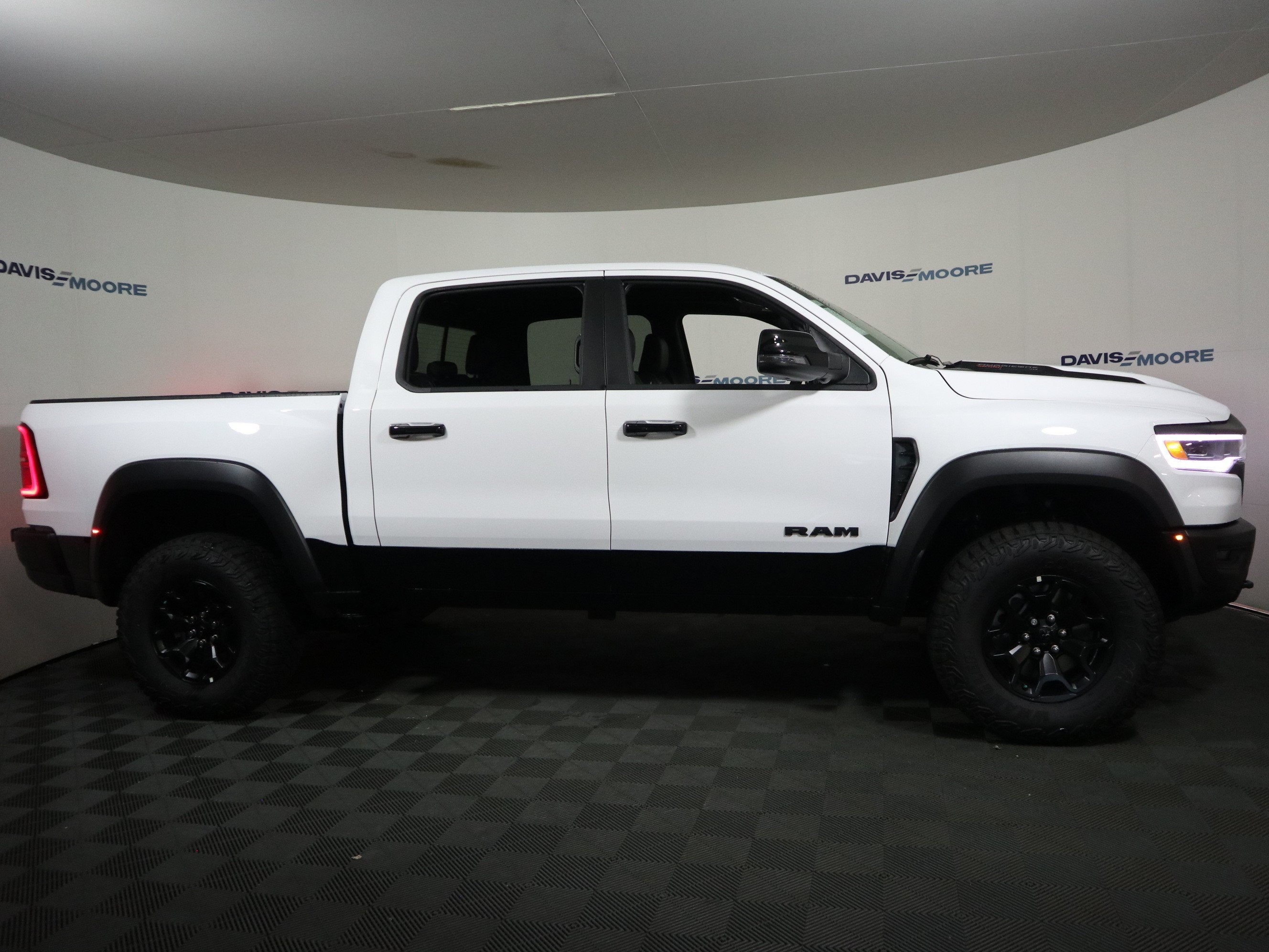 2026 RAM 1500 RHO Crew Cab 4x4