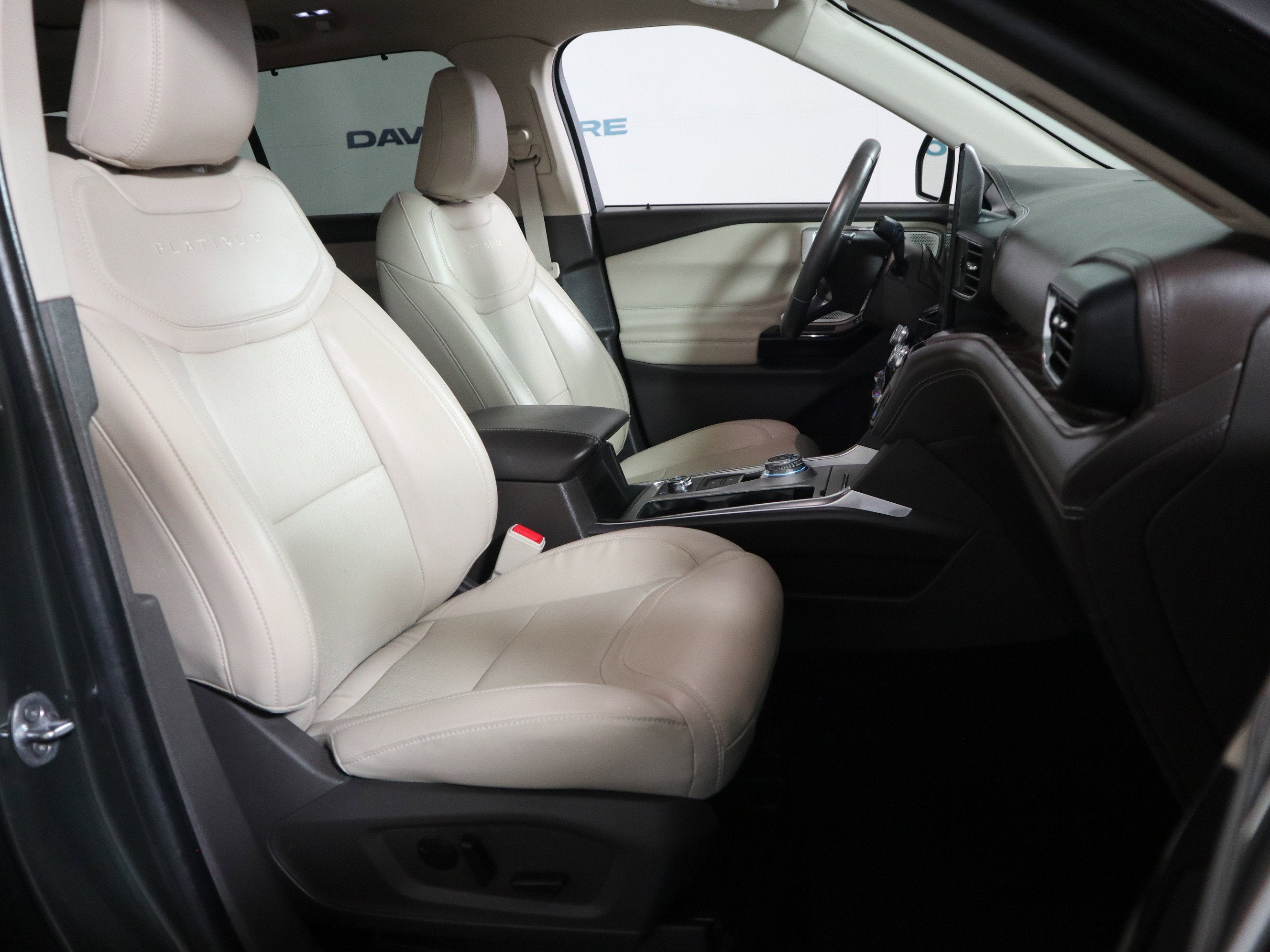 2022 Ford Explorer Platinum 4WD