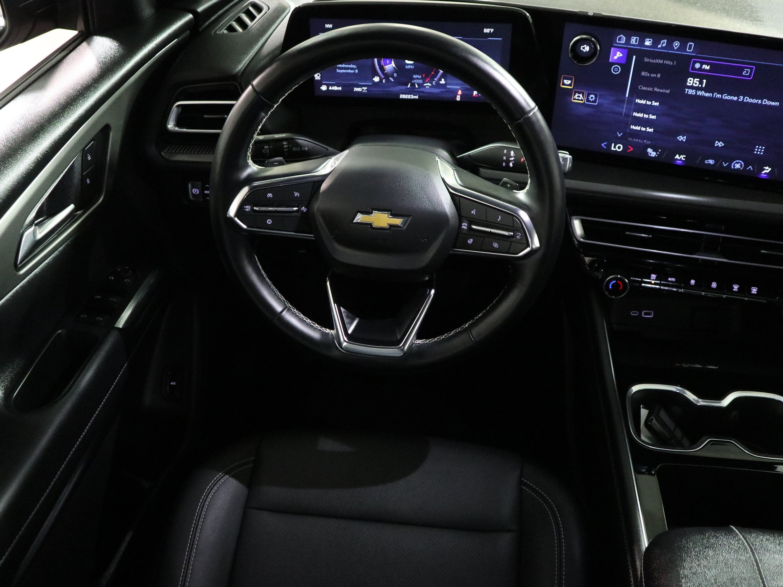 2026 Chevrolet Traverse AWD LT