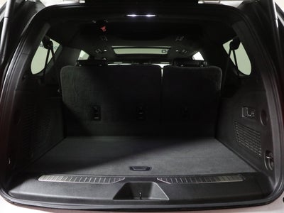 2024 Chevrolet Suburban Premier 4WD