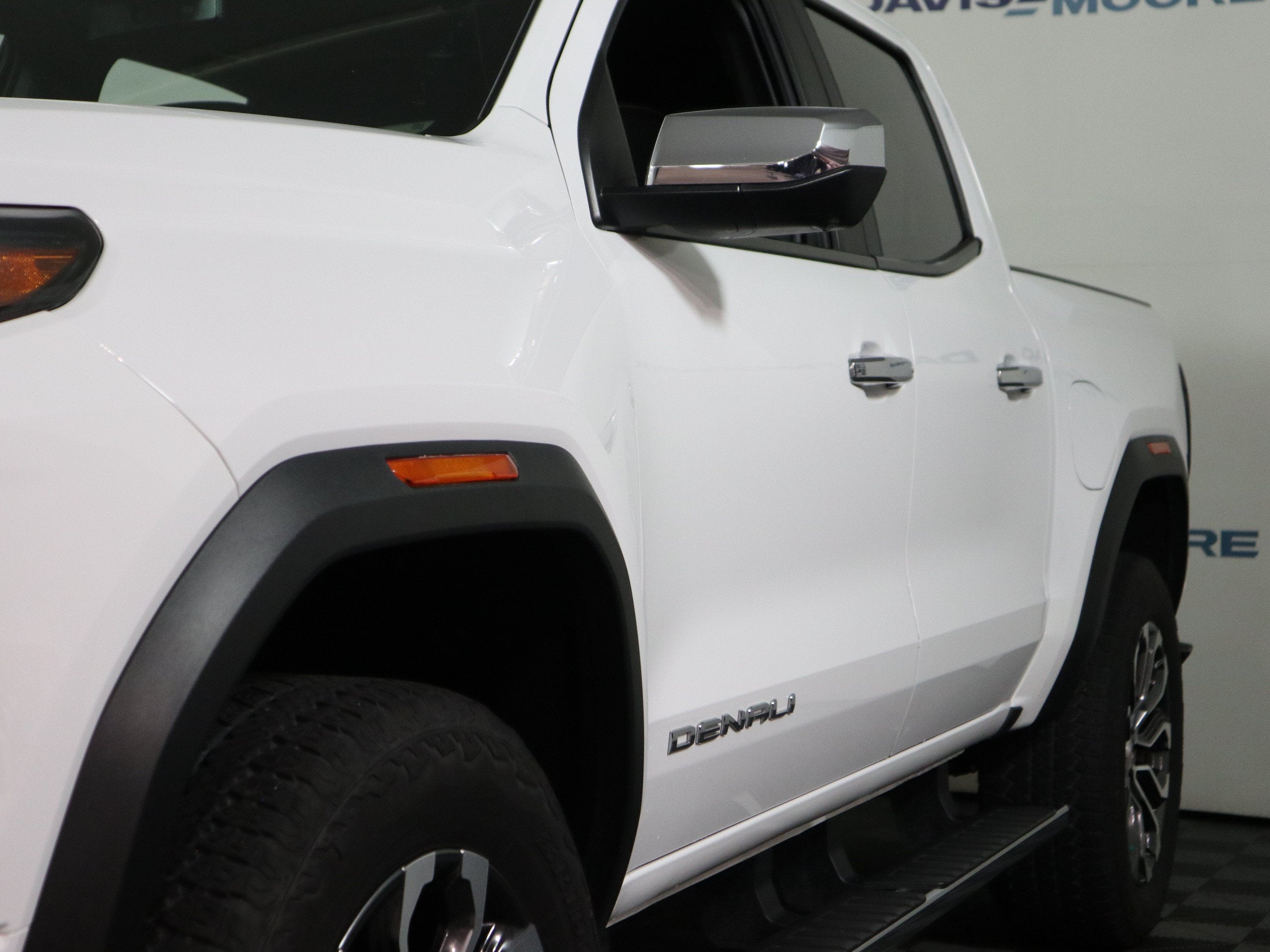 2024 GMC Canyon 4WD Denali