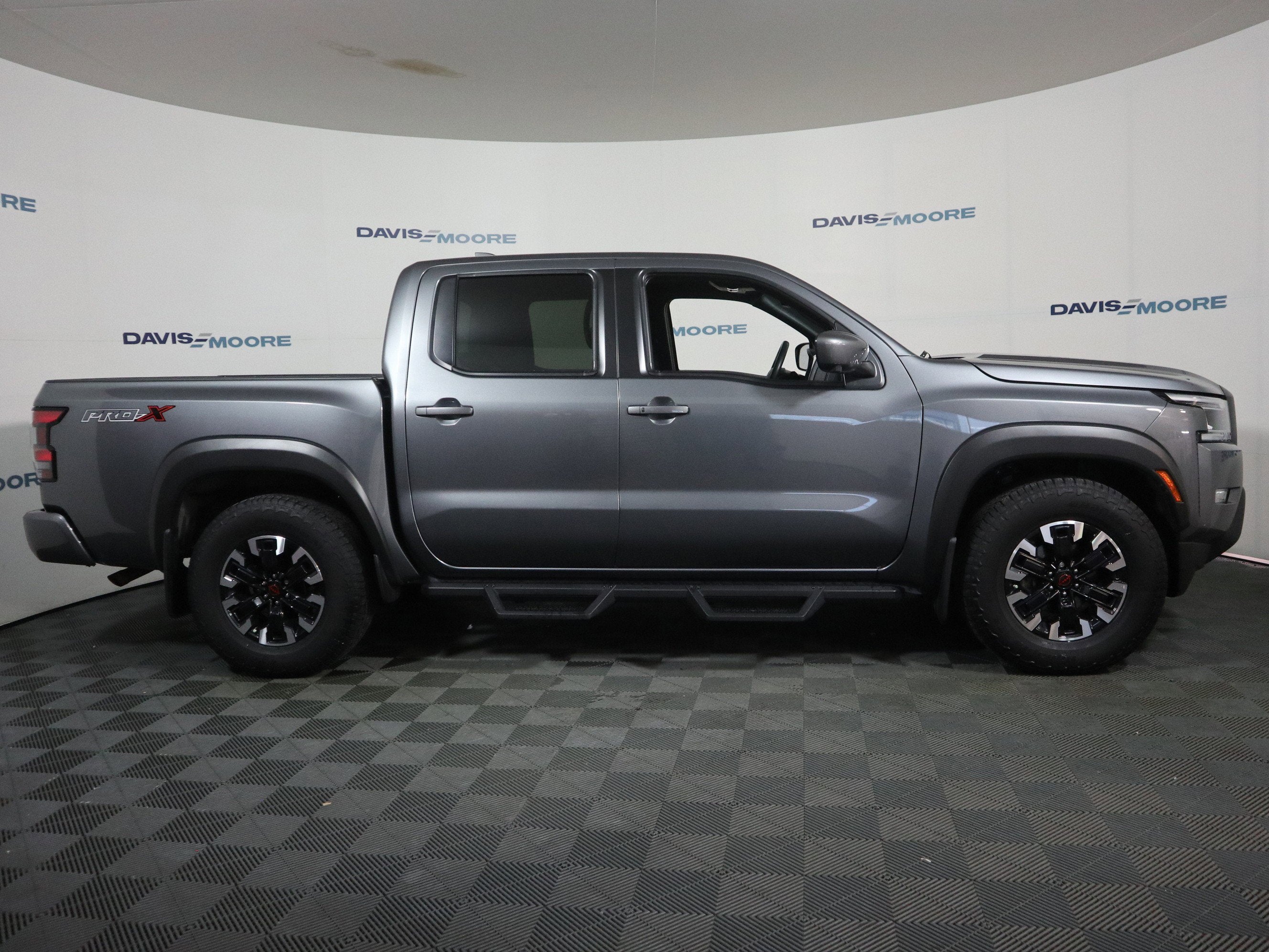 2023 Nissan Frontier PRO-X