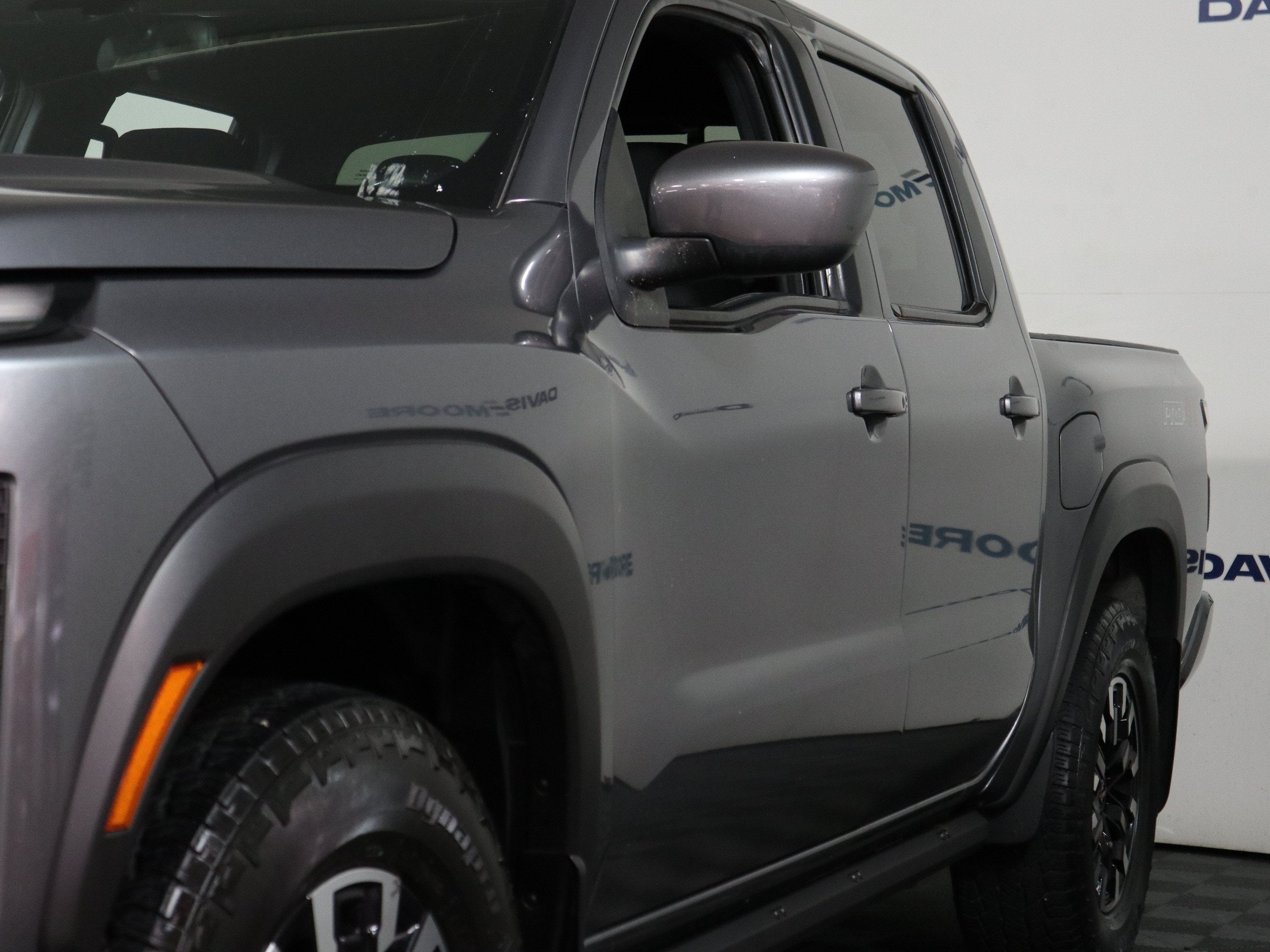 2024 Nissan Frontier PRO-4X Crew Cab