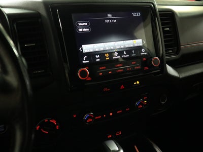 2024 Nissan Frontier PRO-4X Crew Cab