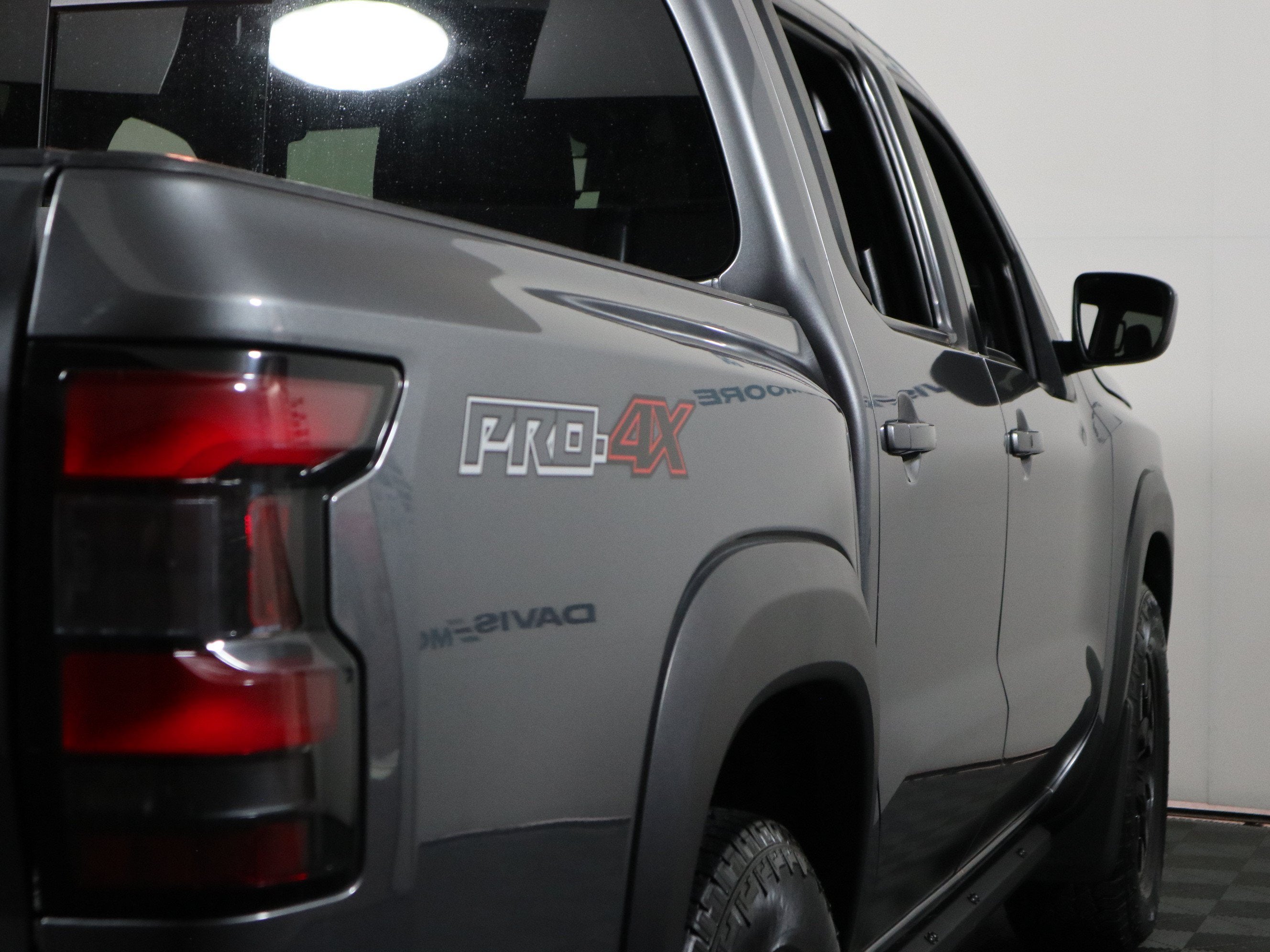 2024 Nissan Frontier PRO-4X Crew Cab