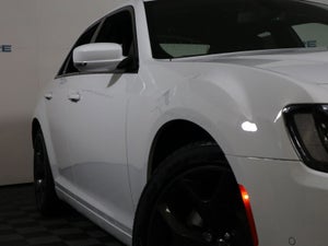 2023 Chrysler 300S V6