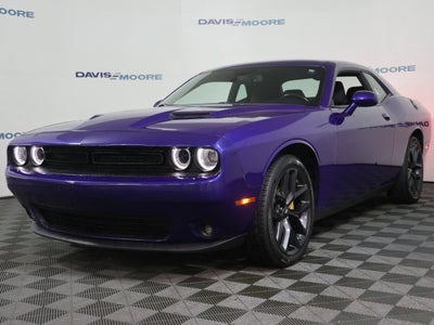 2022 Dodge Challenger SXT