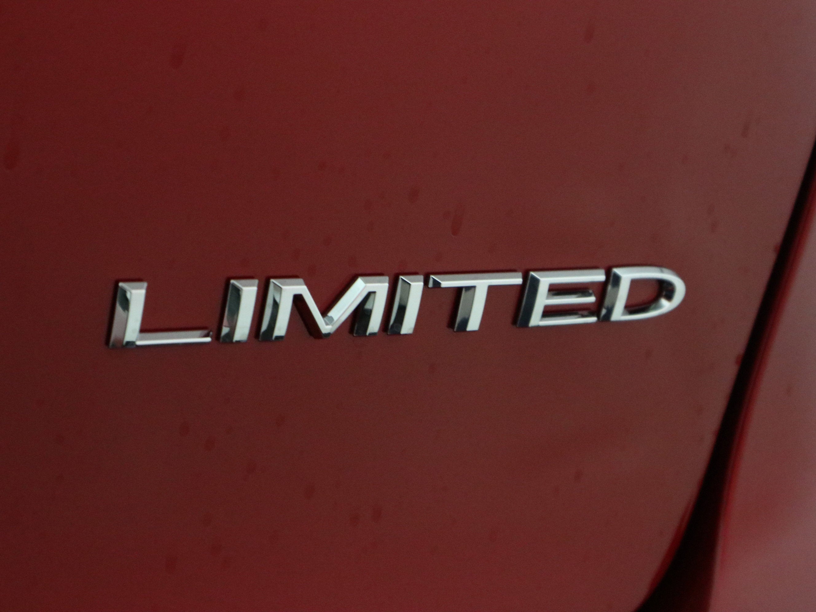 2026 Chrysler Pacifica Limited