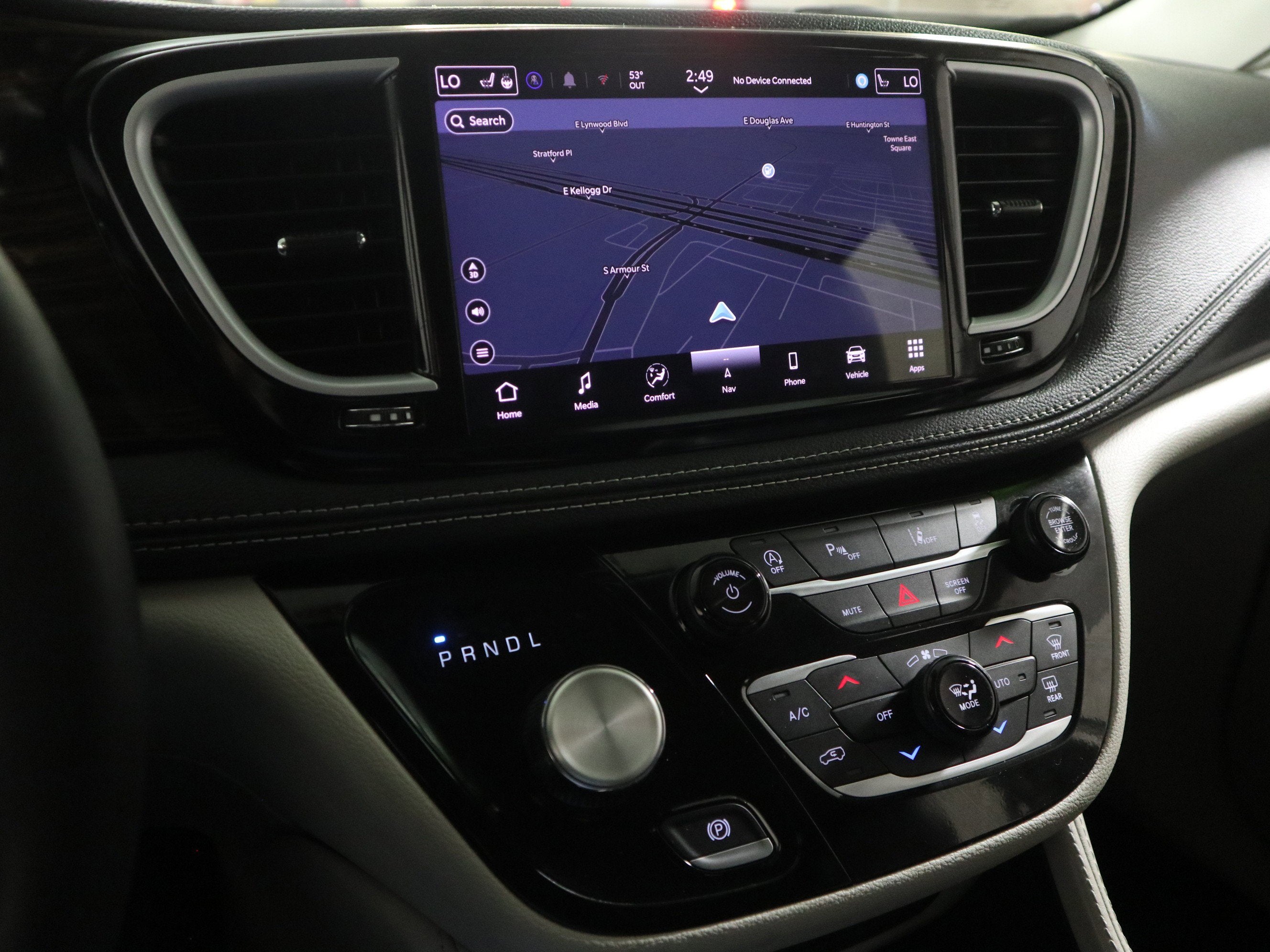 2024 Chrysler Pacifica Limited