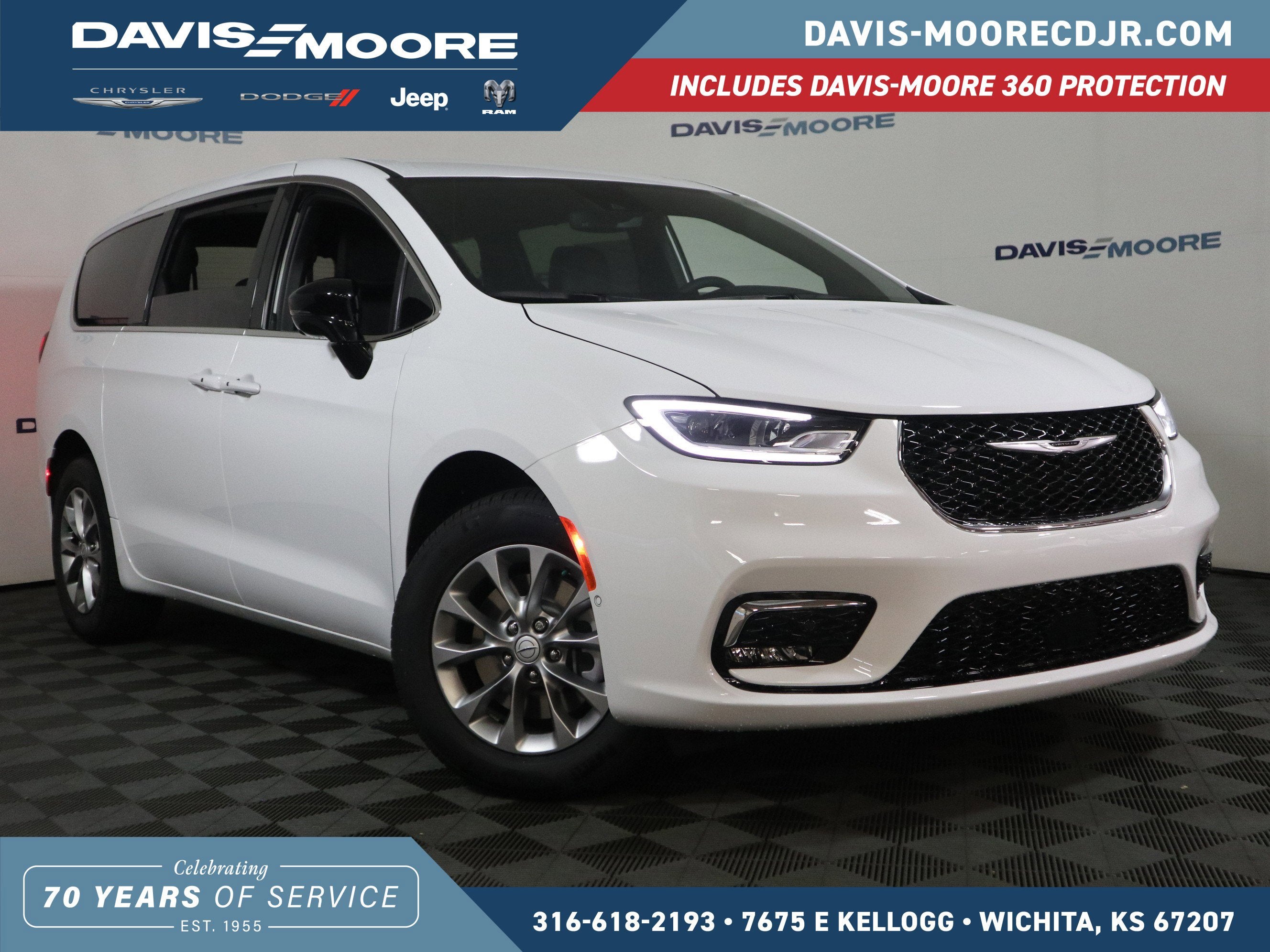 2026 Chrysler Pacifica Select AWD