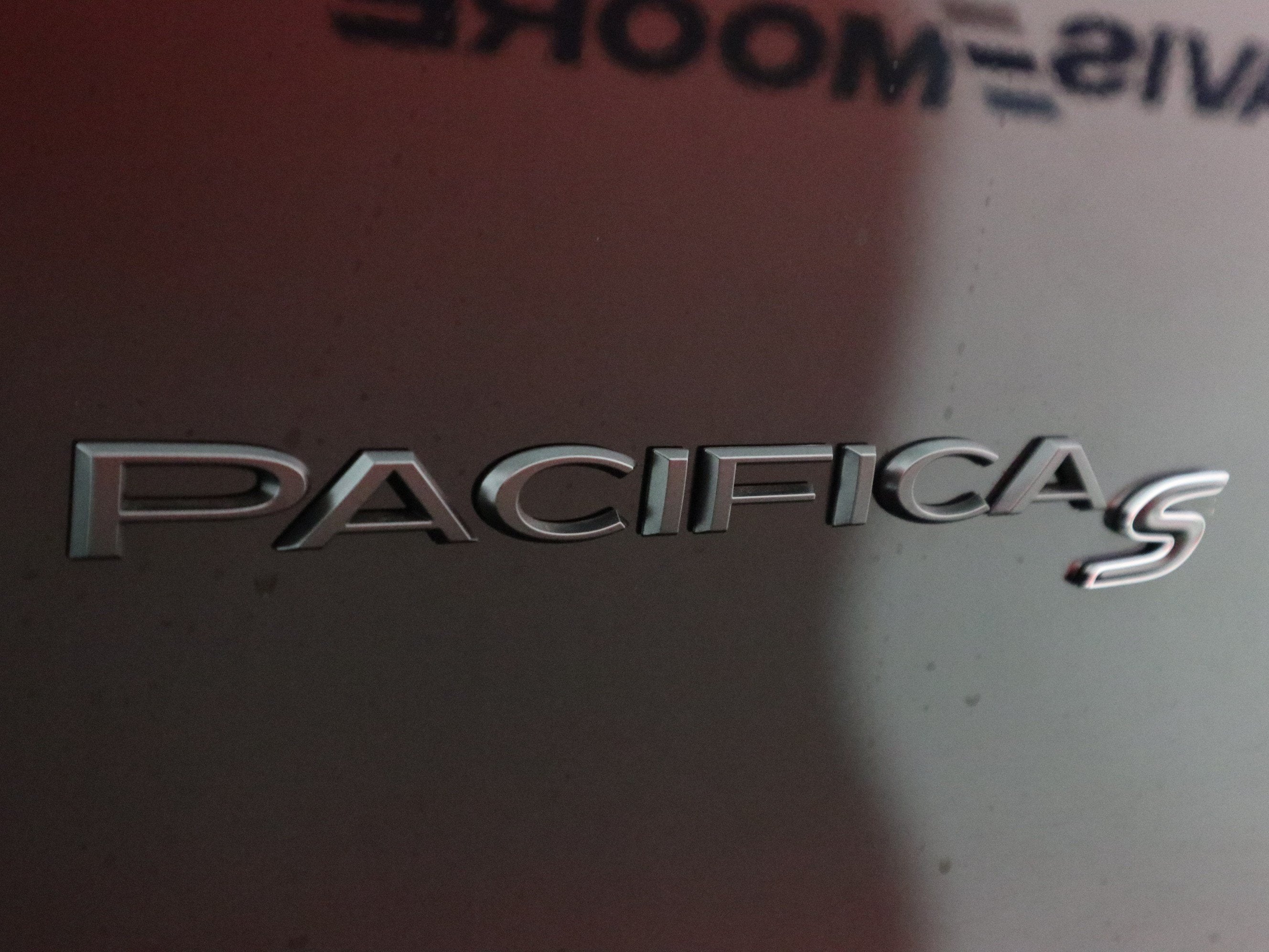 2027 Chrysler Pacifica Limited