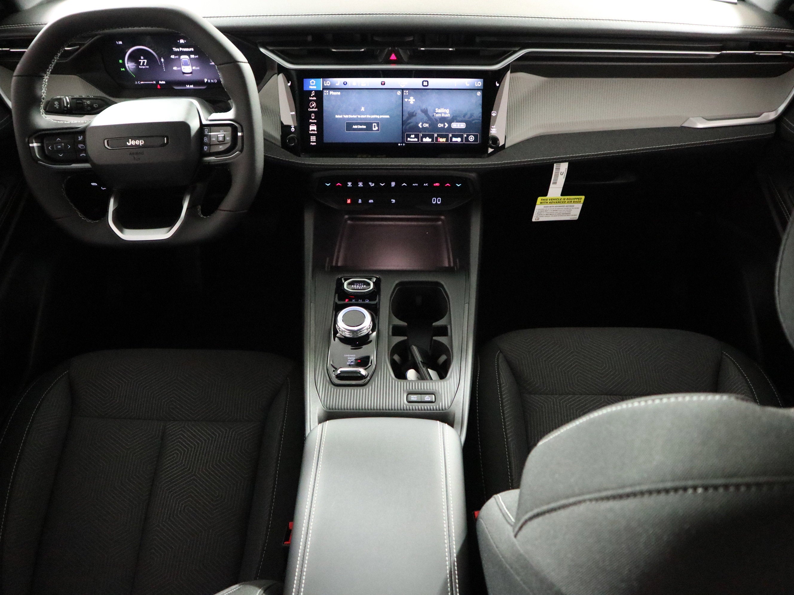 2026 Jeep Cherokee Laredo 4x4