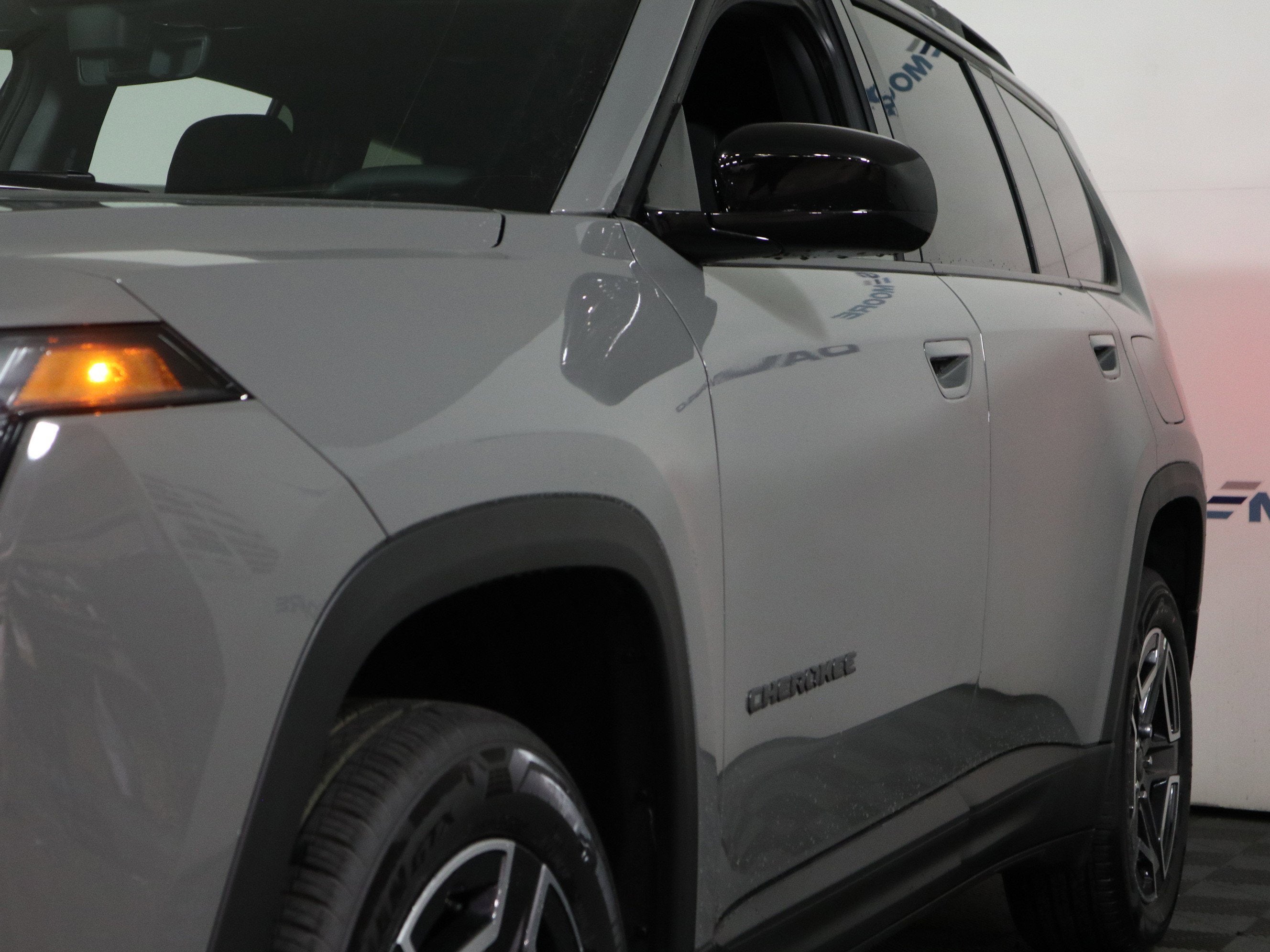 2026 Jeep Cherokee Laredo 4x4