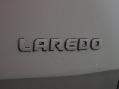 2026 Jeep Cherokee Laredo 4x4