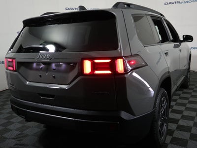 2026 Jeep Cherokee Laredo 4x4