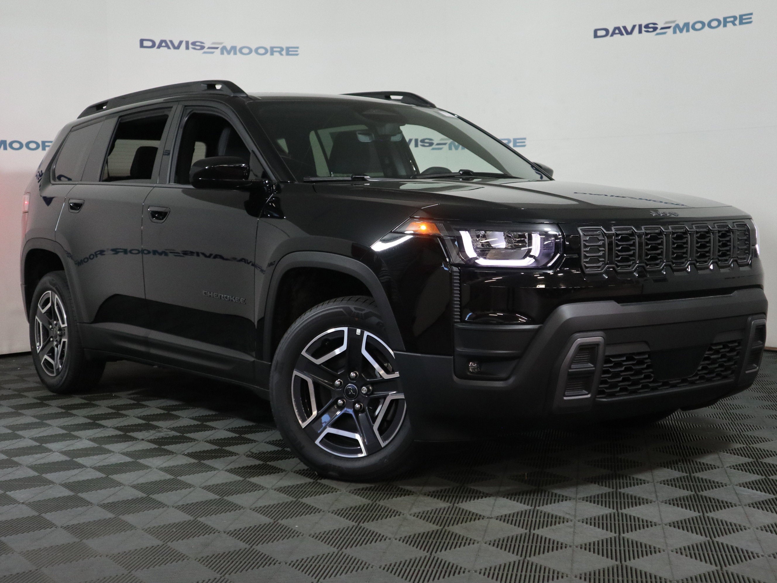2026 Jeep Cherokee Laredo 4x4