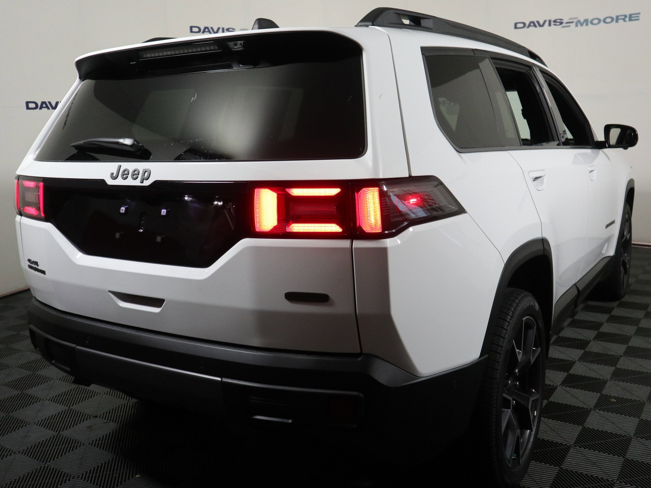 2026 Jeep Cherokee Overland 4x4