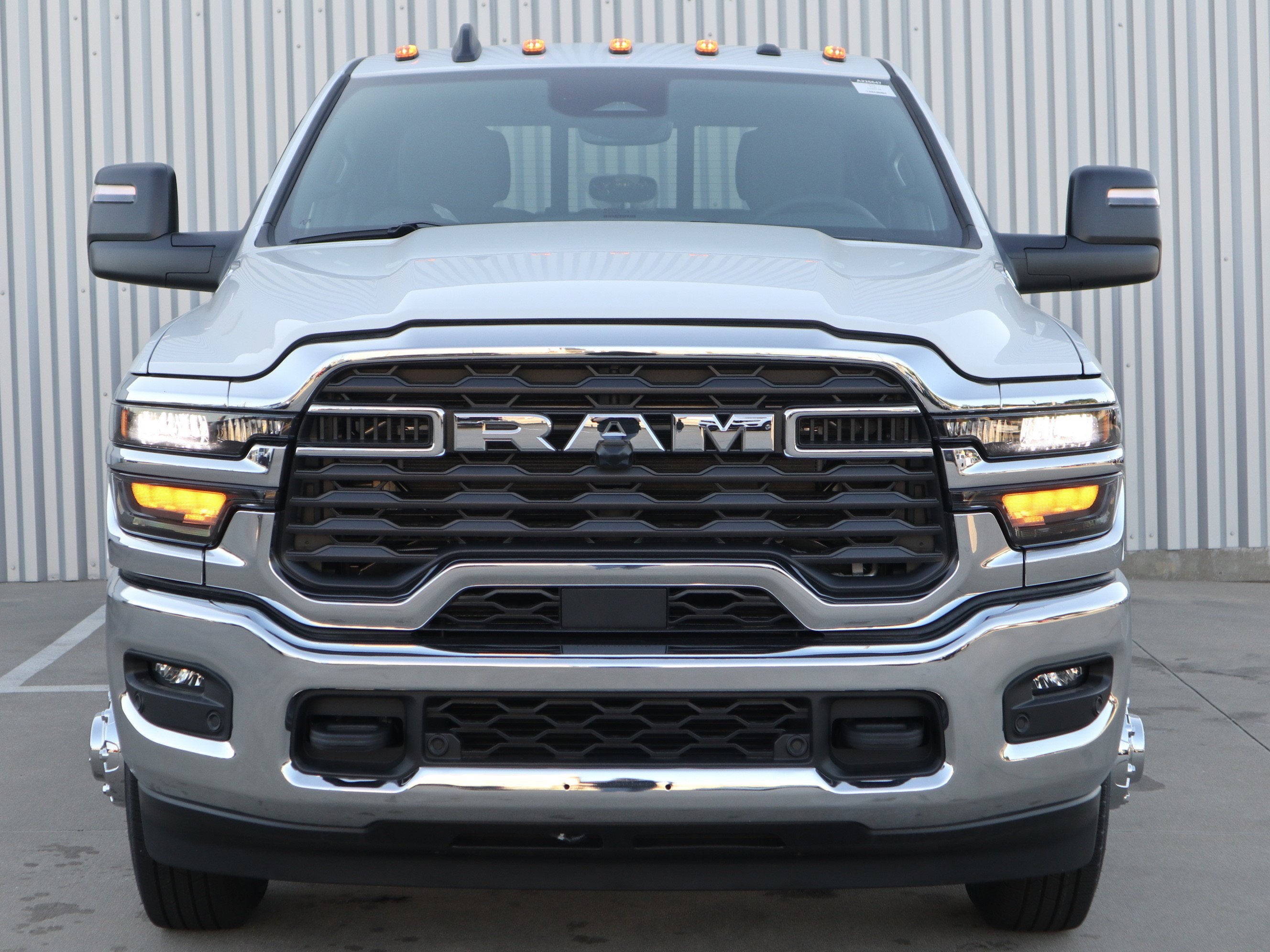 2026 RAM 3500 TRADESMAN