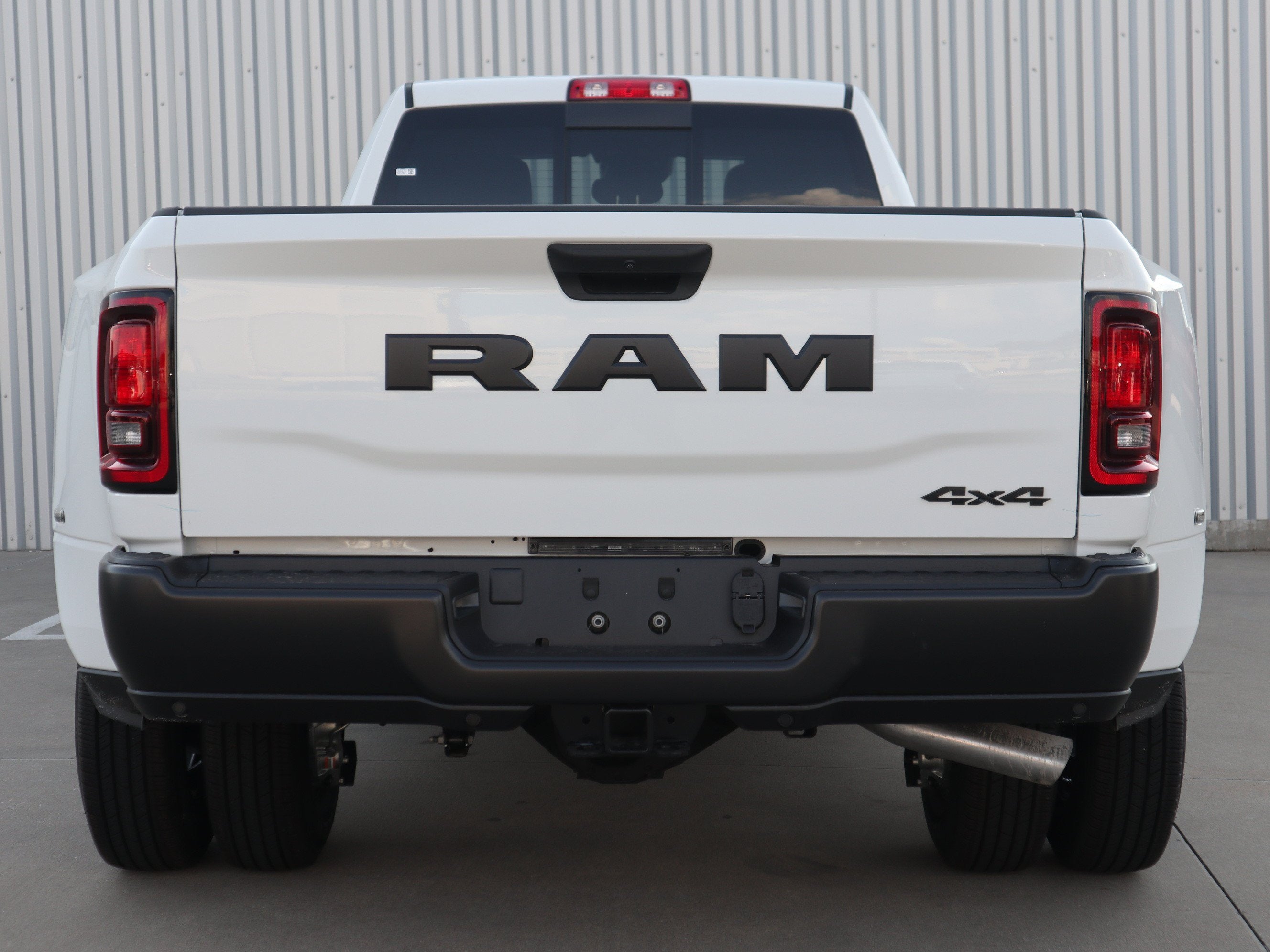 2026 RAM 3500 TRADESMAN