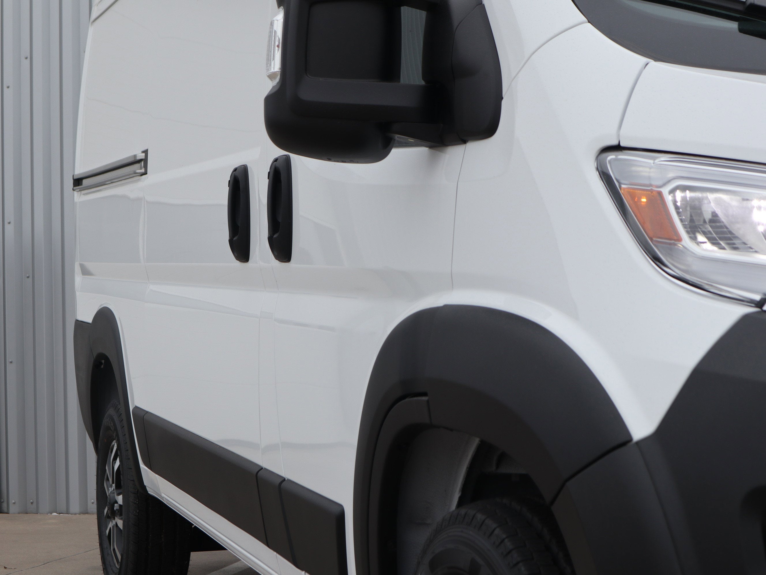 2026 RAM Promaster SLT