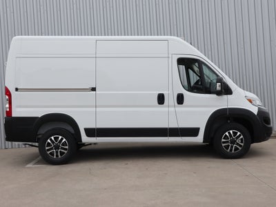 2026 RAM Promaster SLT