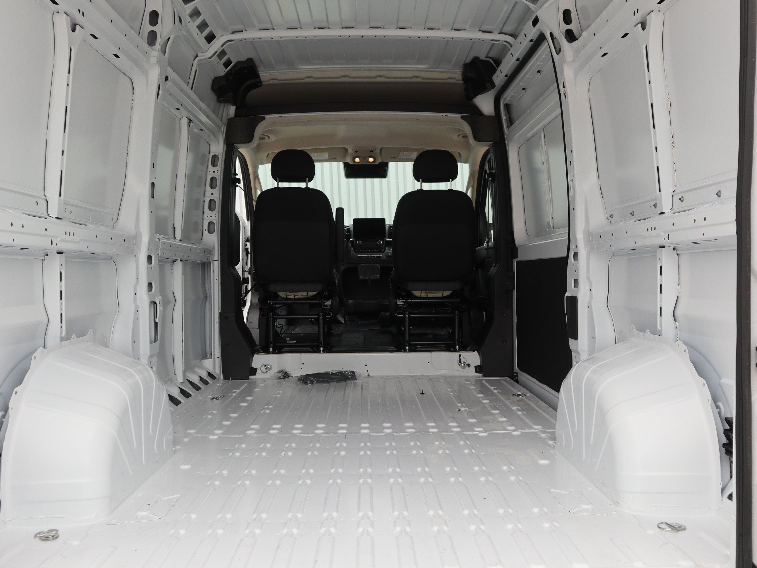 2026 RAM Promaster SLT