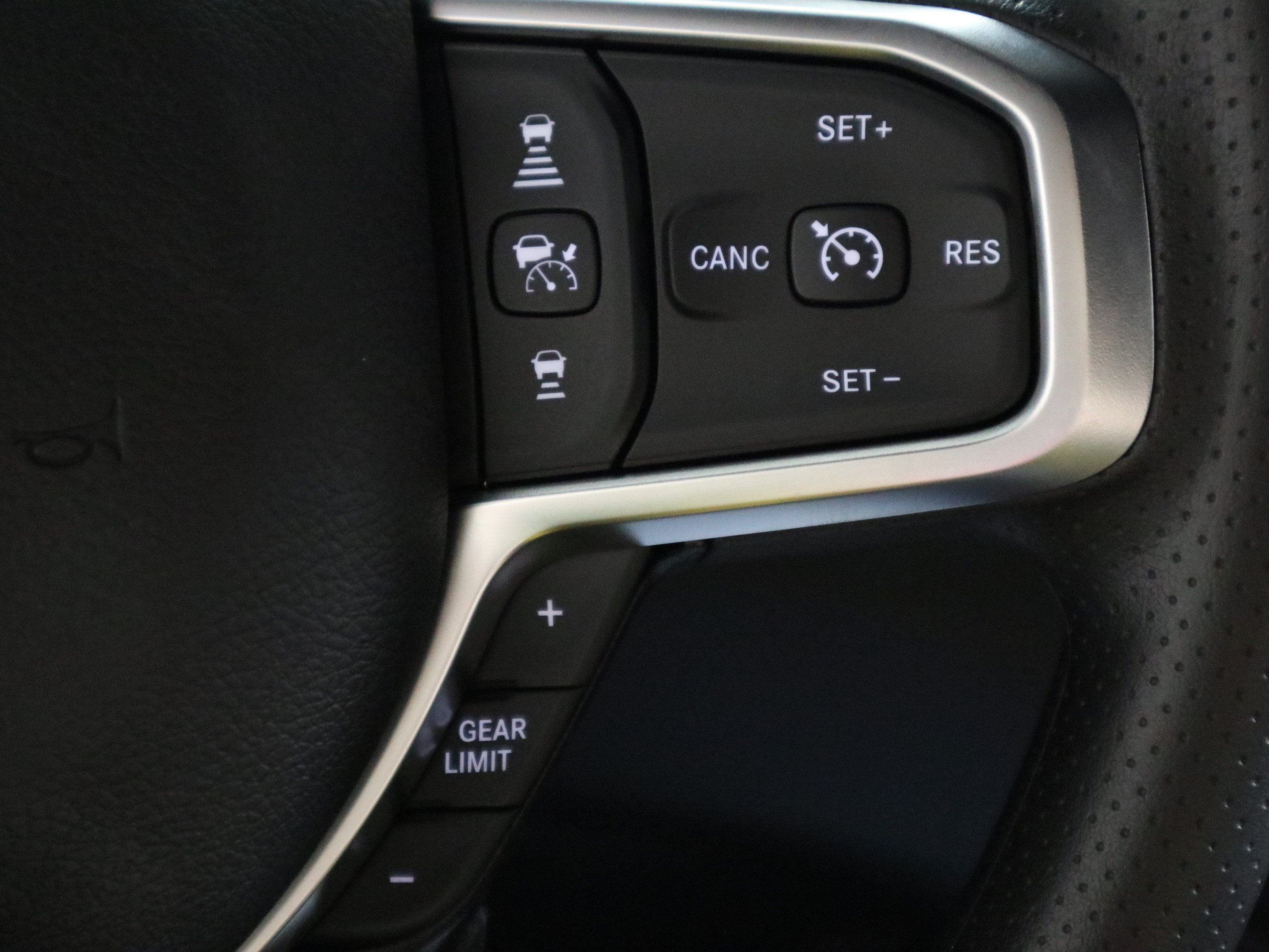 2027 RAM 1500 Warlock Crew Cab 4x4