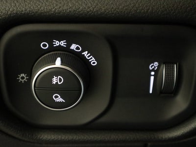 2026 RAM 1500 Express Crew Cab 4x4