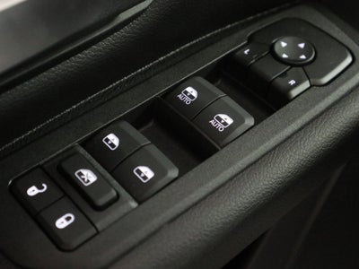 2026 RAM 1500 Express Crew Cab 4x4