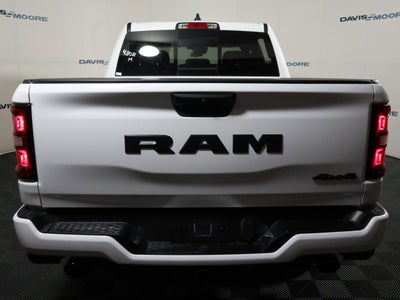 2026 RAM 1500 Express Crew Cab 4x4