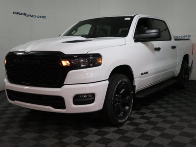 2026 RAM 1500 Express Crew Cab 4x4