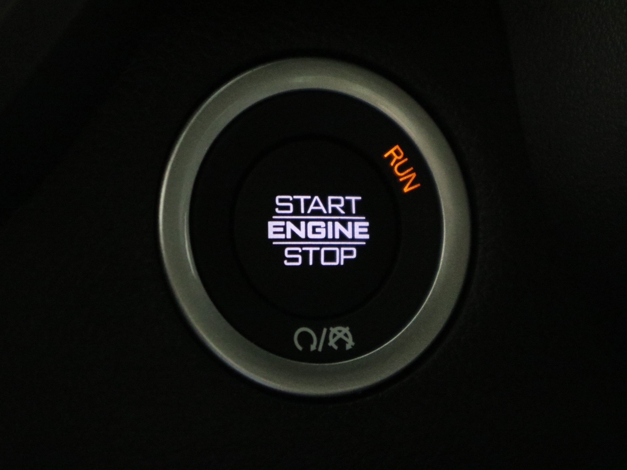2026 RAM 1500 Express Crew Cab 4x4