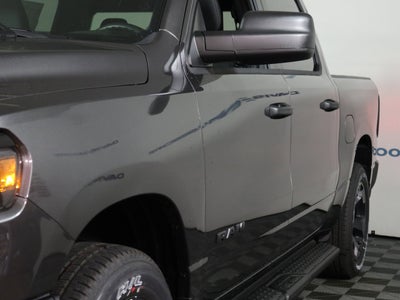 2026 RAM 1500 Express Crew Cab 4x4