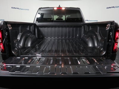 2026 RAM 1500 Express Crew Cab 4x4