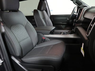 2026 RAM 1500 Express Crew Cab 4x4