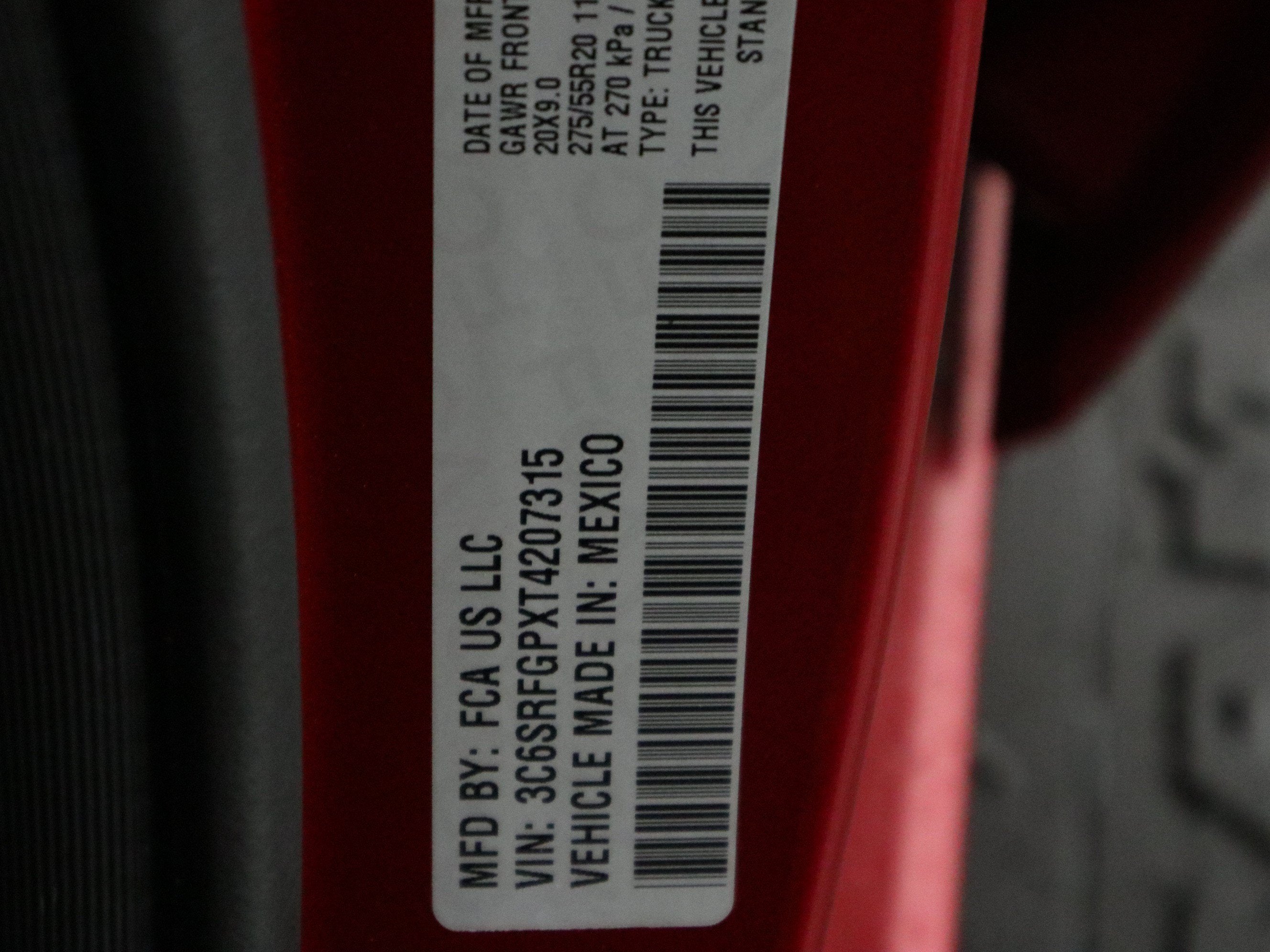 2026 RAM 1500 Express 4x4 Crew Cab