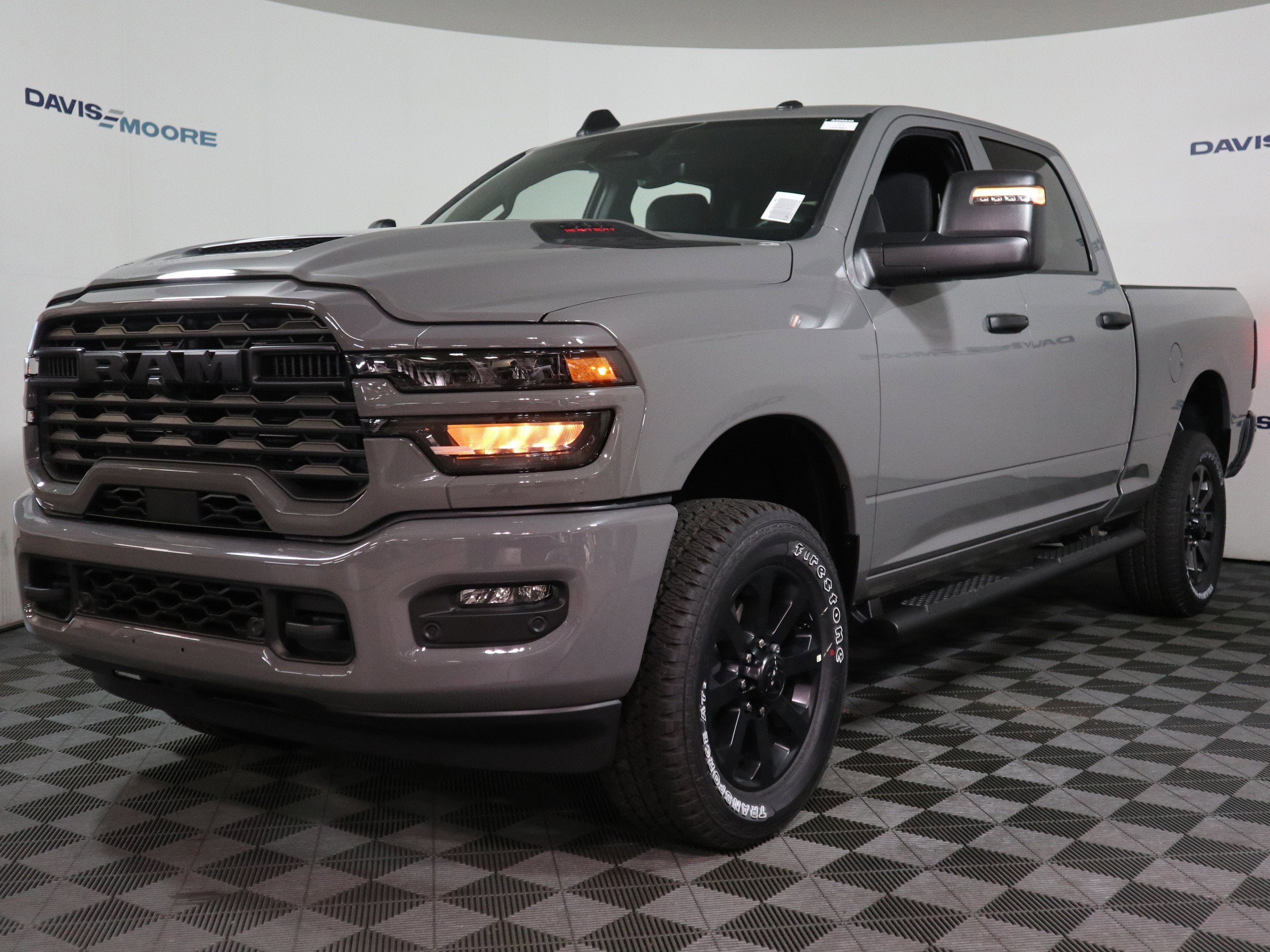2026 RAM 2500 Black Express Crew Cab 4x4