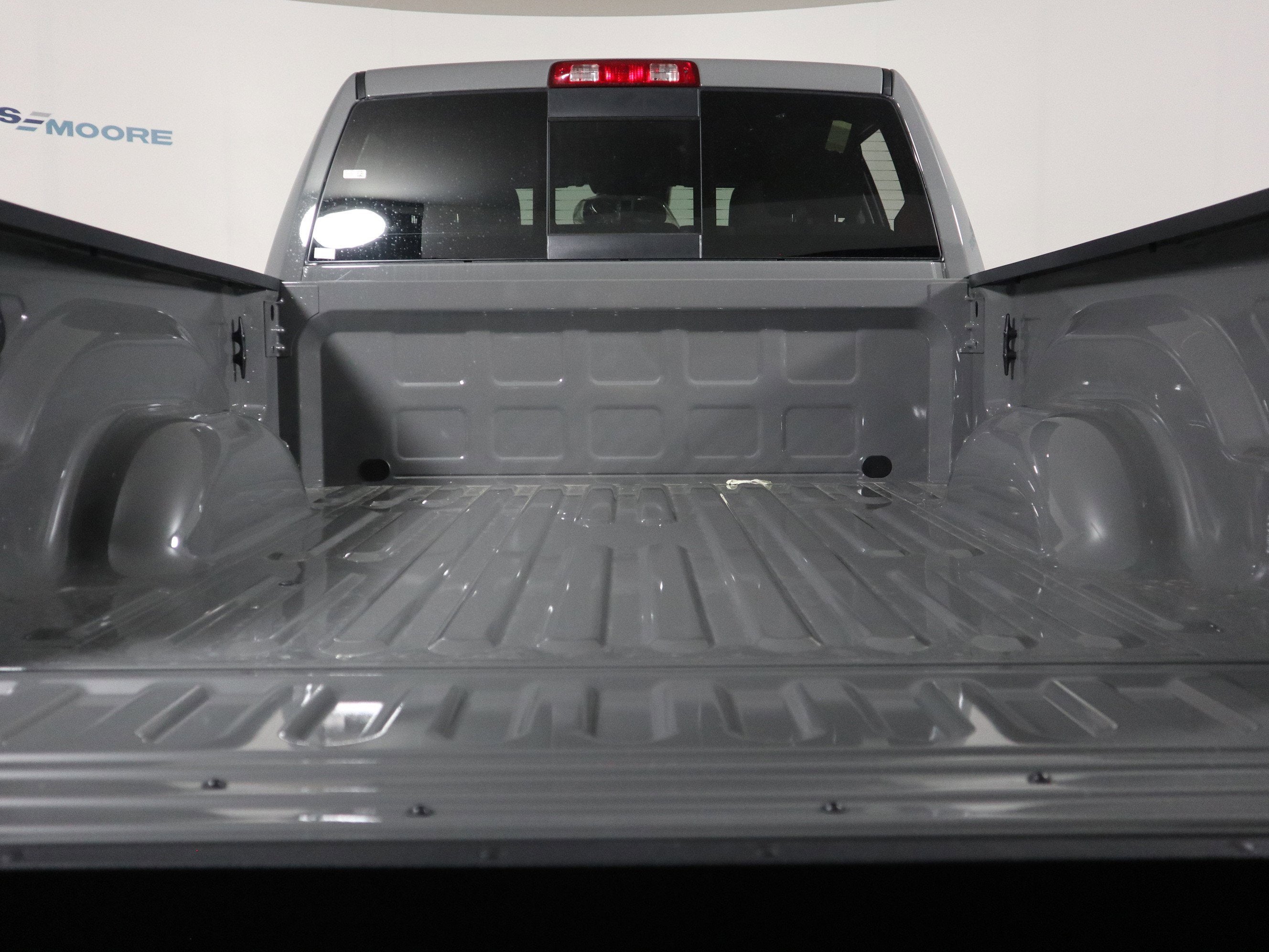 2026 RAM 2500 Black Express Crew Cab 4x4