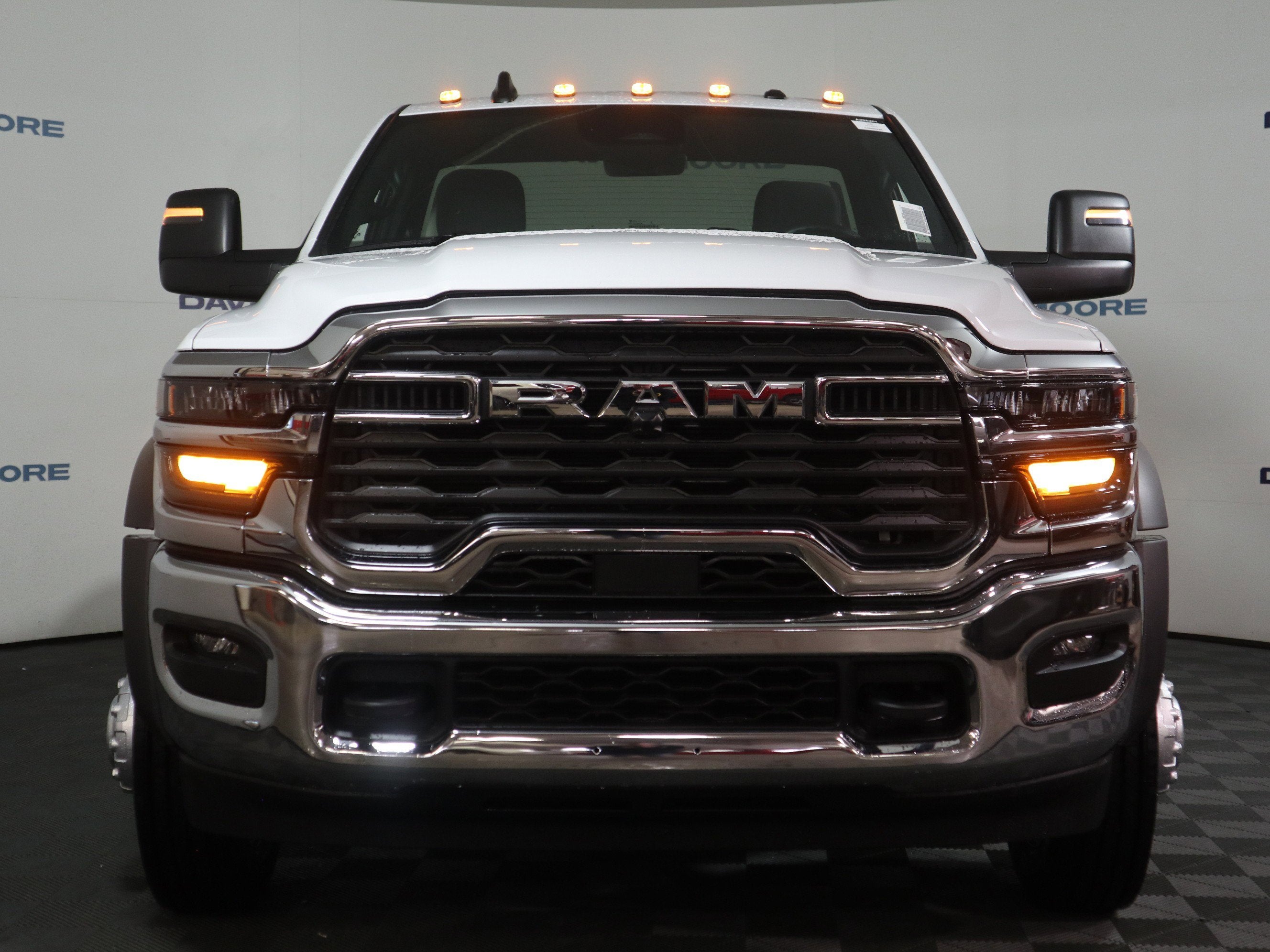 2026 RAM 5500 TRADESMAN