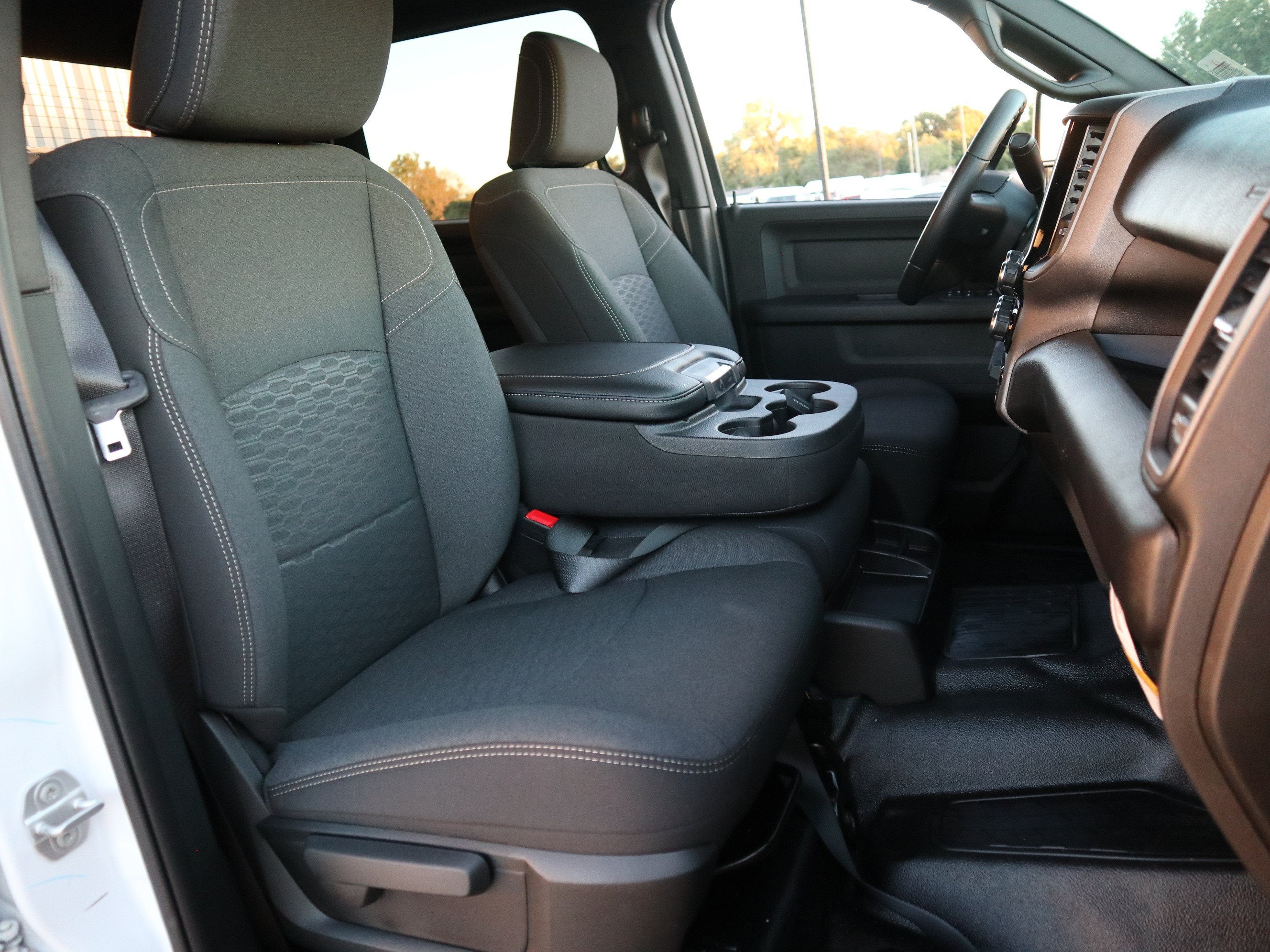 2027 RAM 3500 TRADESMAN
