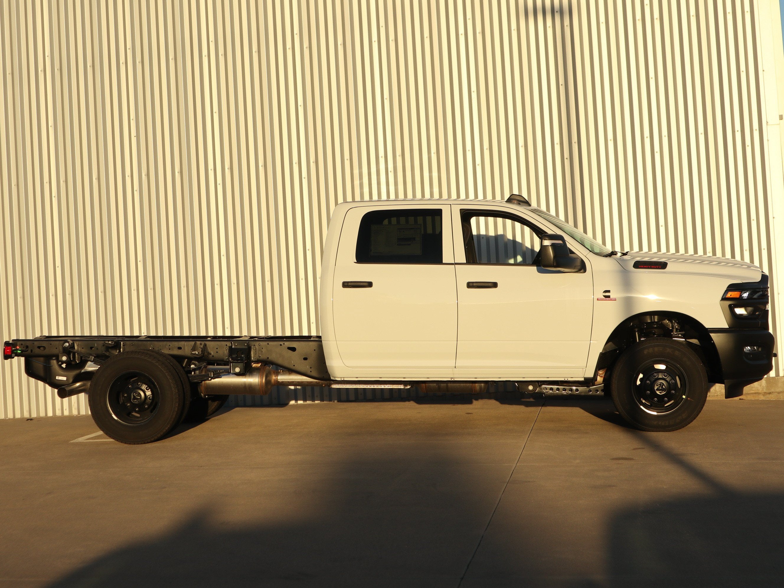 2027 RAM 3500 TRADESMAN