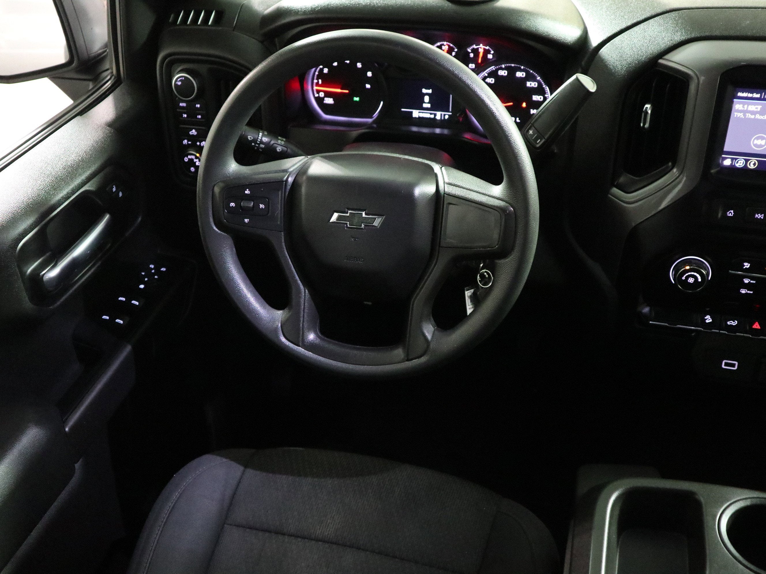 2020 Chevrolet Silverado 1500 Custom Trail Boss Crew Cab 4WD