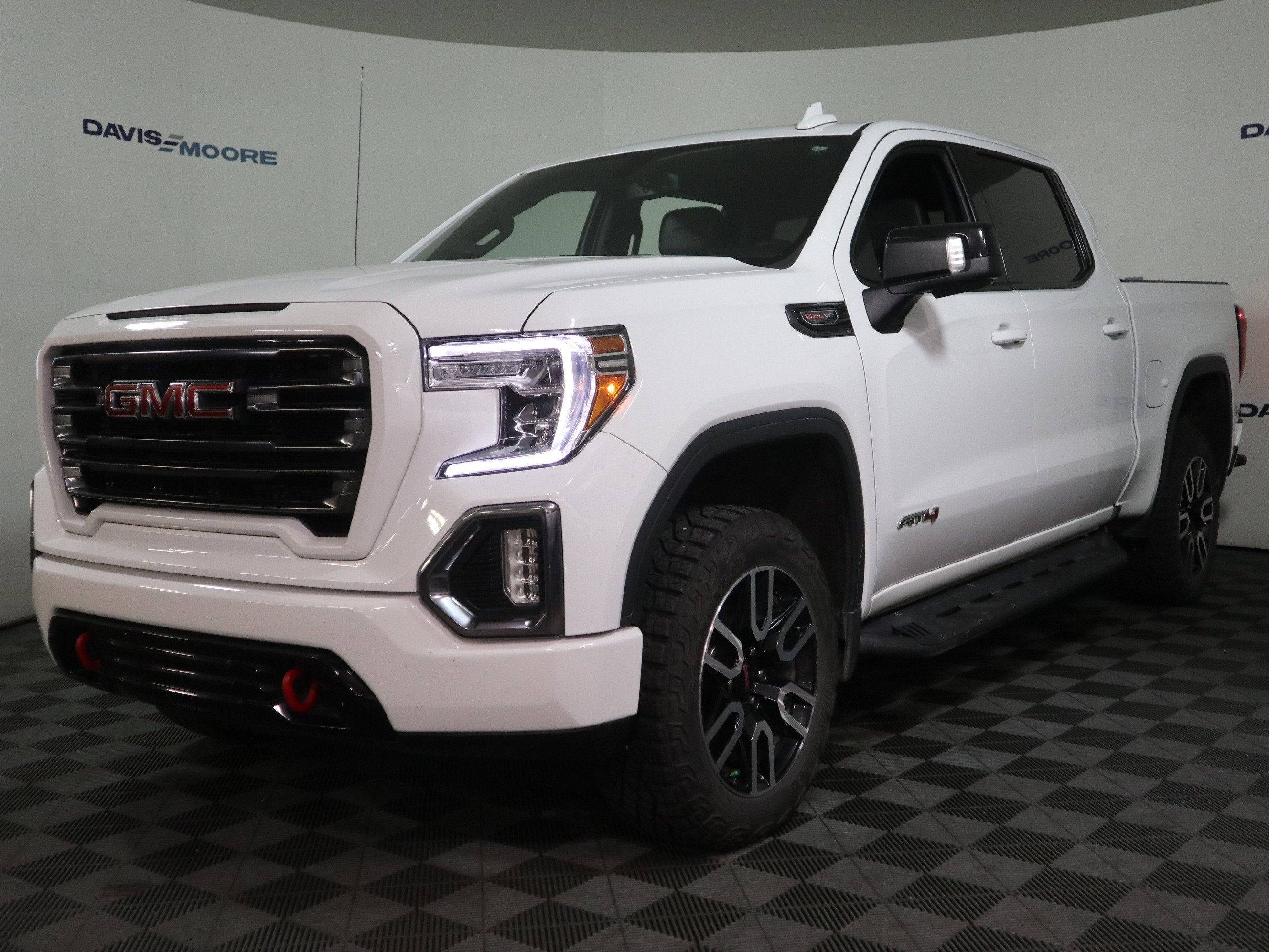 2021 GMC Sierra 1500 AT4 Crew Cab 4WD