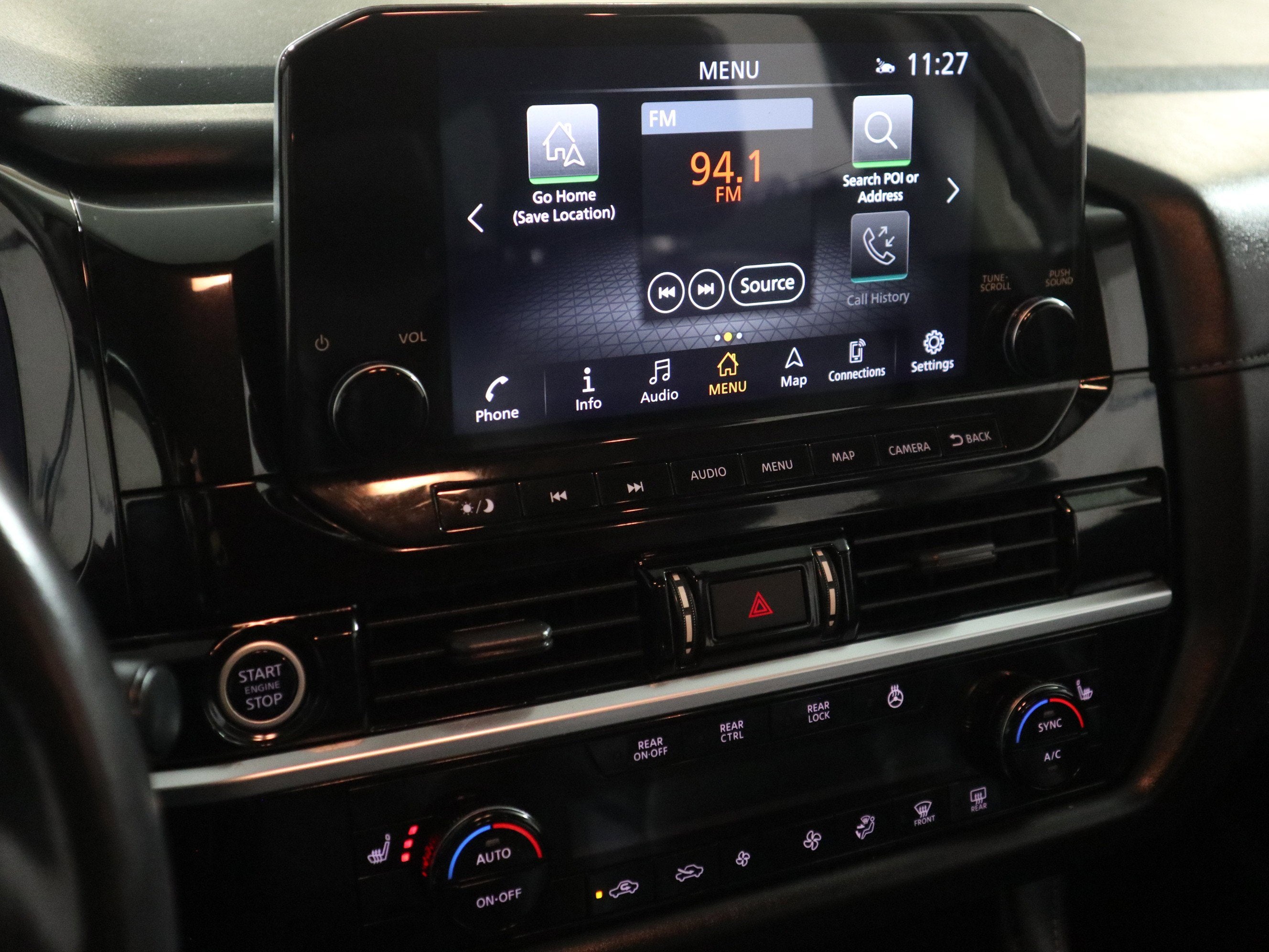 2022 Nissan Pathfinder SL 4WD